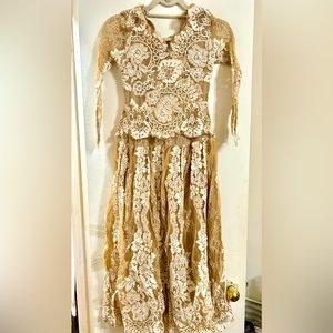 Lace maxi dress